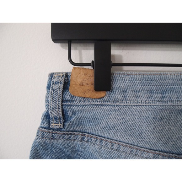 Hollister Distressed Denim Jean Shorts Ripped Bandana Patches Light Wash Women's - Picture 6 of 7